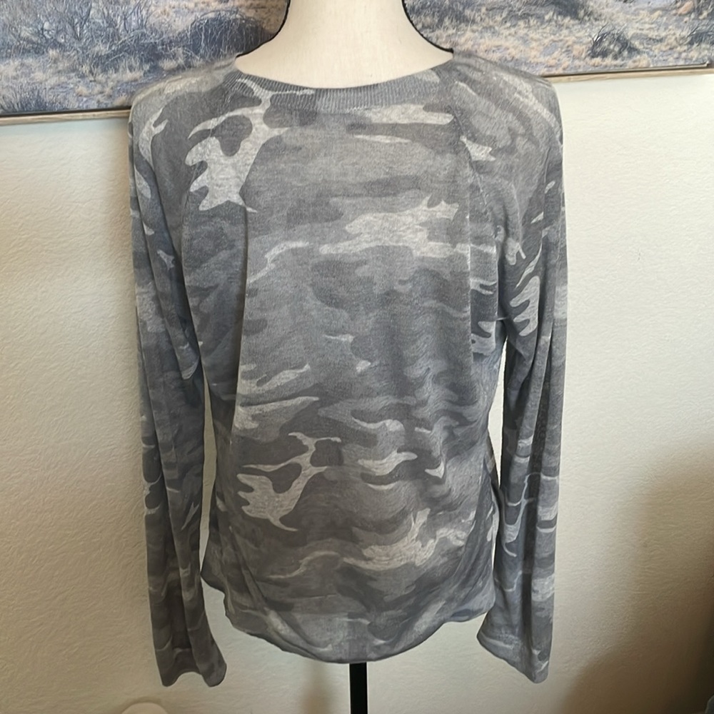 Loft Knit Sweater - Picture 3 of 10